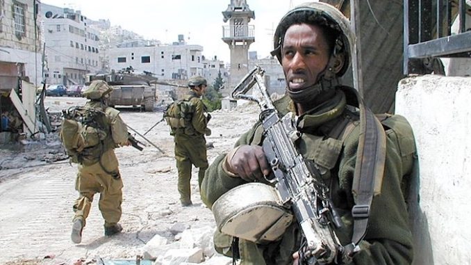 Israeli tank and soldiers of Operation Defensive Shield, in Nablus, Israel Defense Forces, Creative Commons Attribution-Share Alike 2.0  https://creativecommons.org/licenses/by-sa/2.0