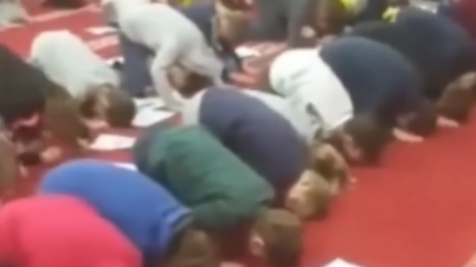 Islamization in UK Schools. Screengrab via you