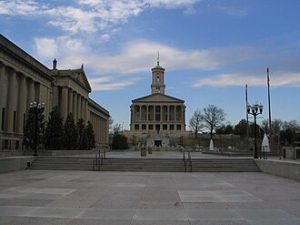 Tennessee Capitol.  Photo by Ken Lund - https://www.flickr.com/photos/kenlund/97058383/, CC BY-SA 2.0, https://commons.wikimedia.org/w/index.php?curid=179425758