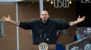 Sen. John Fetterman campaigning at a Steel Workers Union Event in Septemer 2022. Screenshot via Youtube.