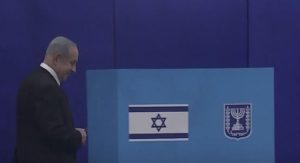 PM Netanyahu casts vote on Nov. 1, 2022.  Screengrab via Youtube.